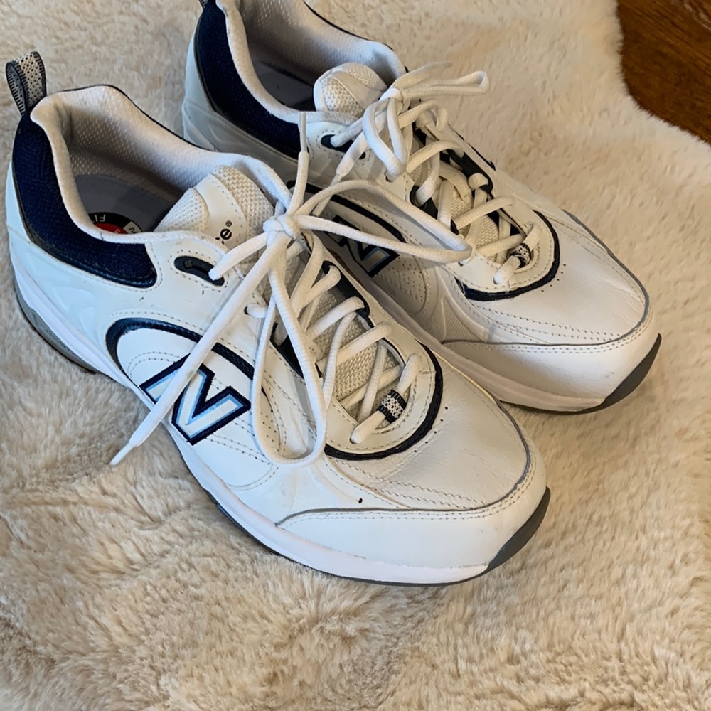 New Balance Men's White and Blue Sneakers